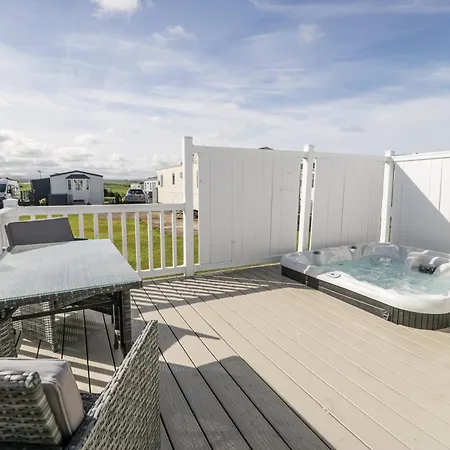 Manor House Platinum 3 Bedroom 16e *